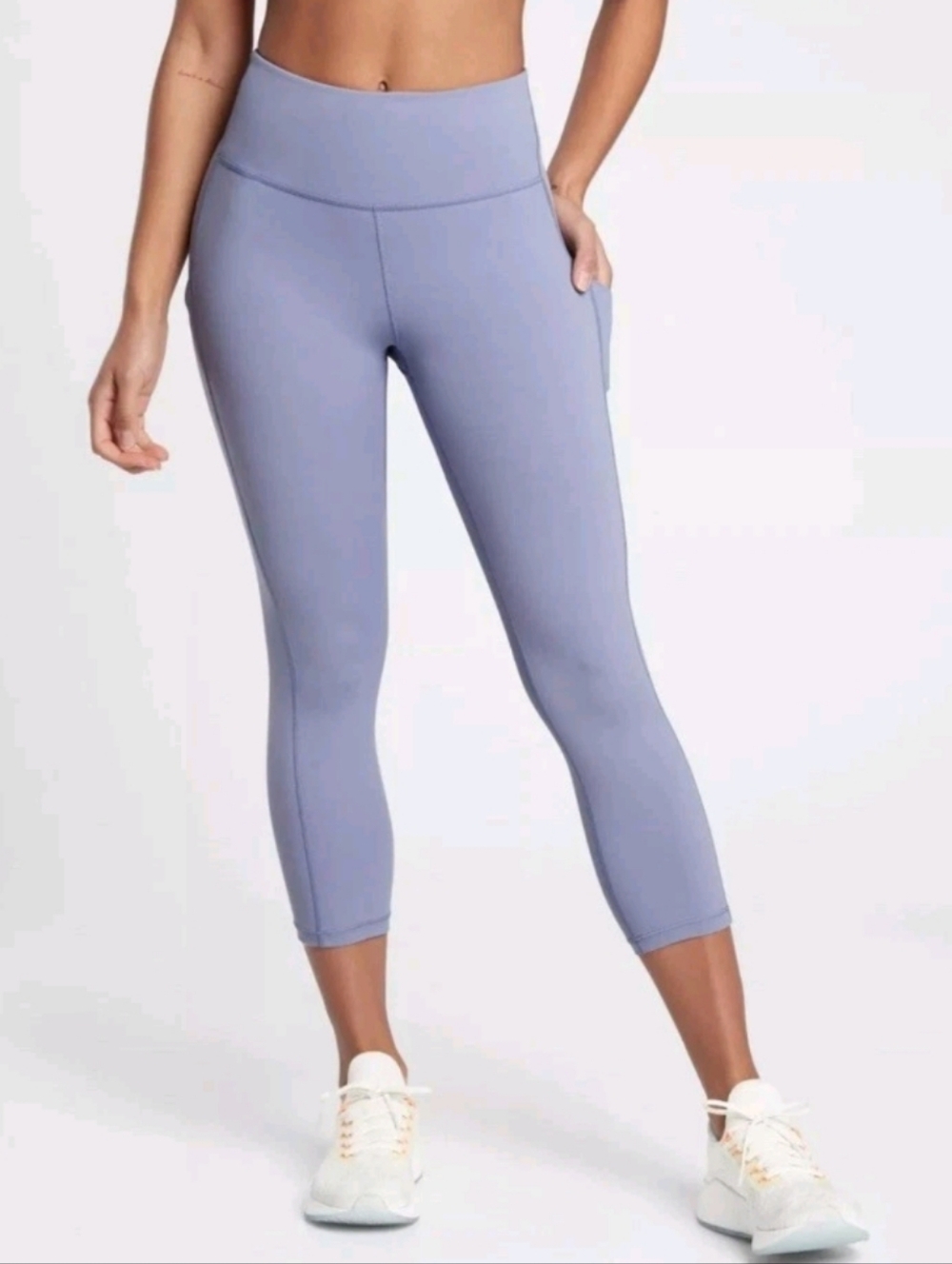 Athleta Ultimate Stash Pocket Capri Medium